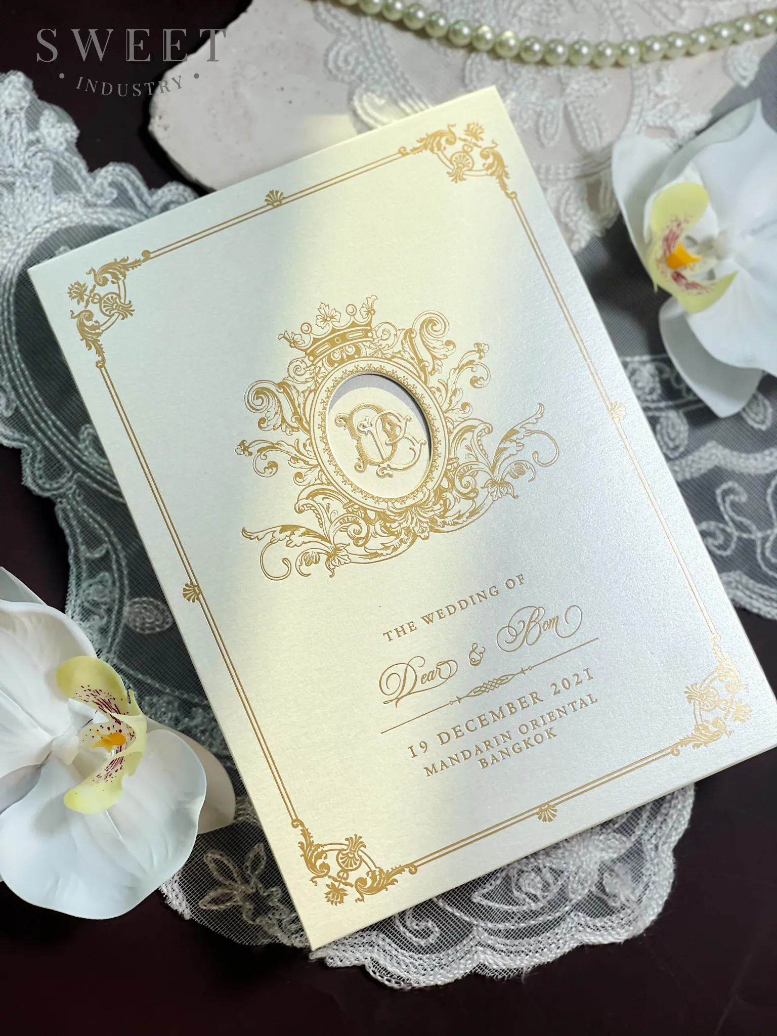 การ์ดแต่งงาน หุ้มจั่วปัง (แบบหนา) 5*7 นิ้ว