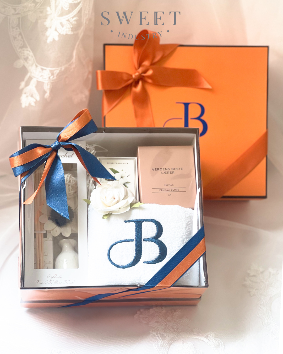 ของรับไหว้ ก้านหอม เทียนหอม และผ้าขนหนู   (Diffuser Candle & Towel Set)